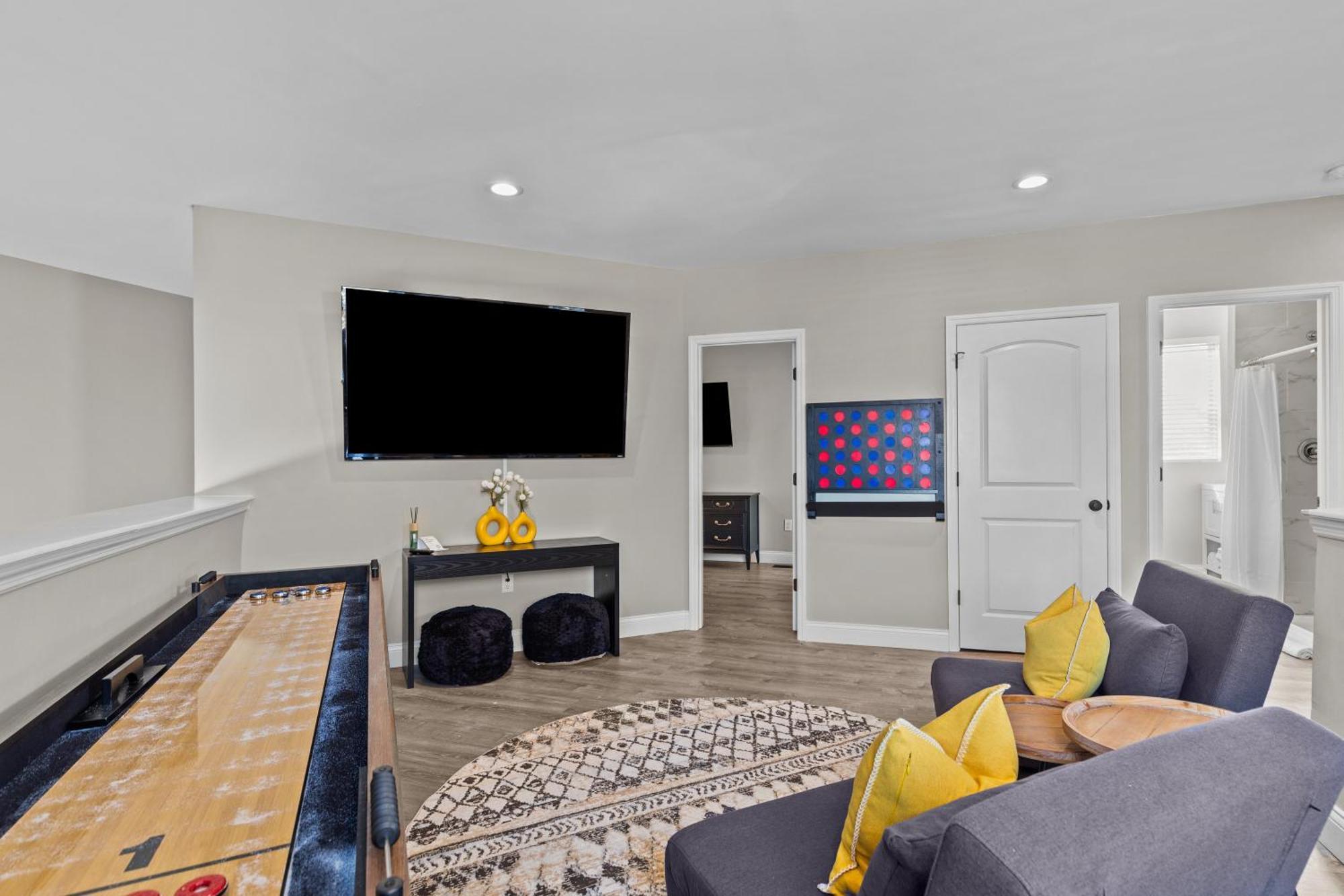 West End Whimsy | Jz Vacation Rentals Tower Grove Экстерьер фото